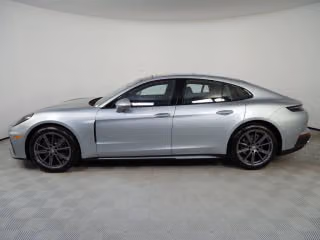 2026 Porsche Panamera Base - Photo 9