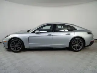 2026 Porsche Panamera Base - Photo 13