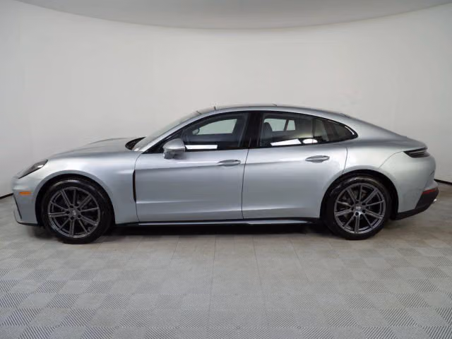 2026 Porsche Panamera Base - Photo 10